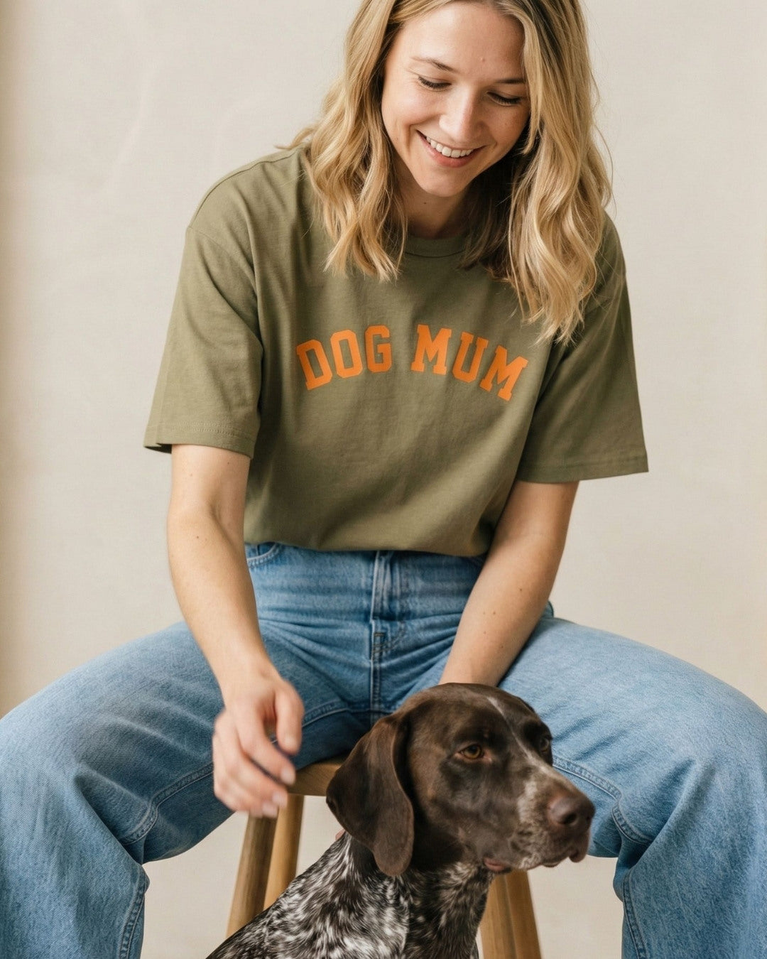Organic T-Shirt 'DOG MUM' | Khaki