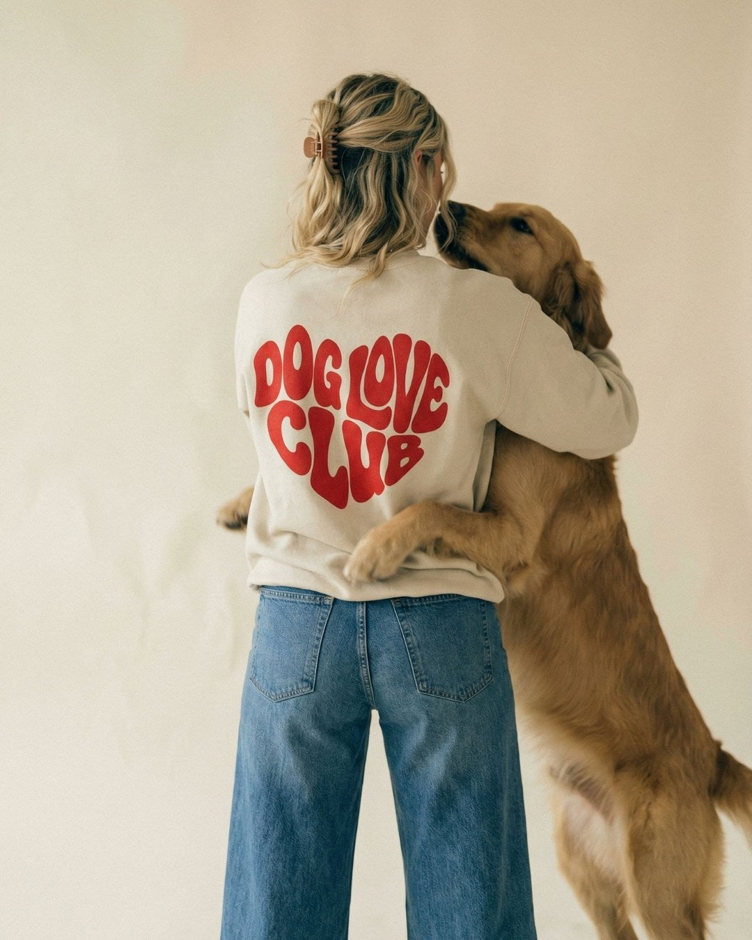 Limited | Organic Sweatshirt 'DOG LOVE CLUB' | Vintage White