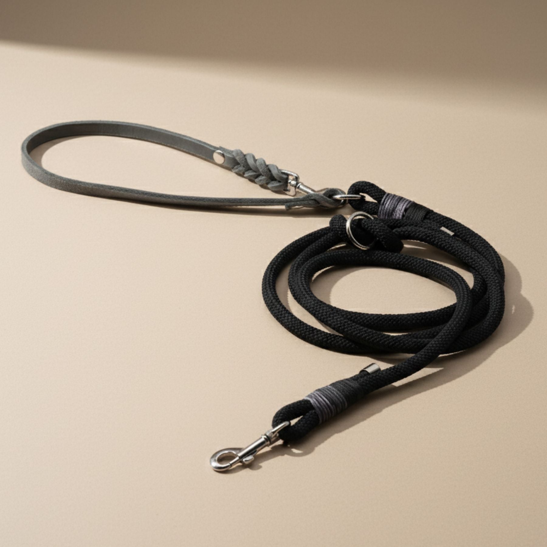 B:Ware | Tauleine mit Lederhandschlaufe 'Black & Grey' (8 mm)