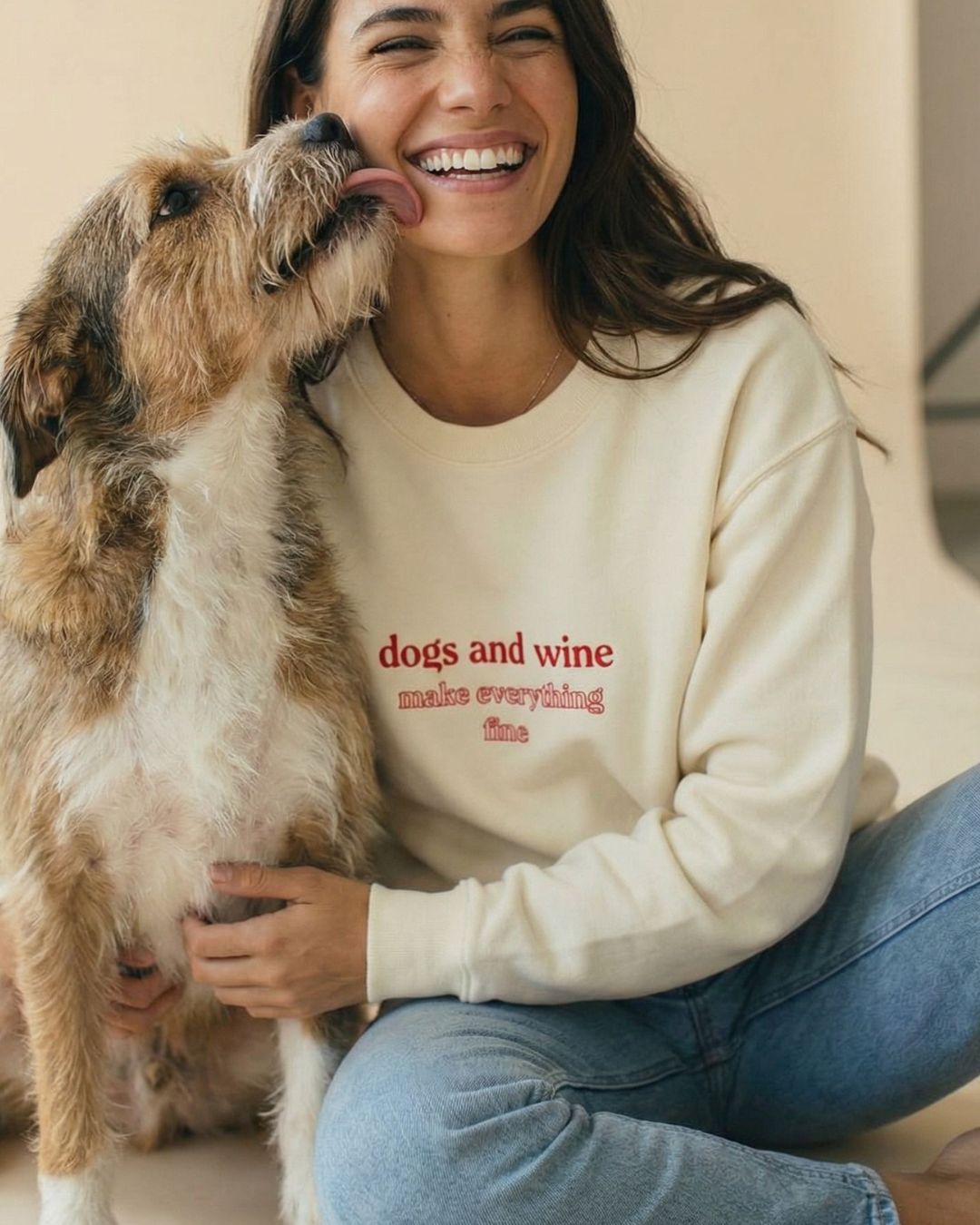 Premium Organic Sweatshirt 'dogs &amp; wine'