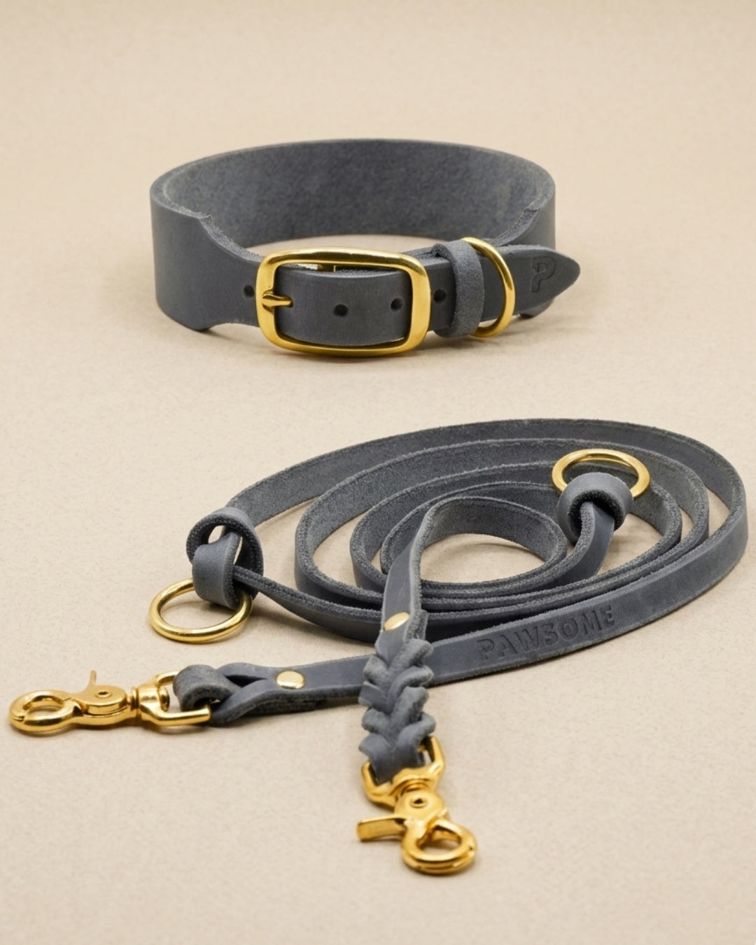 Set | Leather collar &amp; leash in stone gray